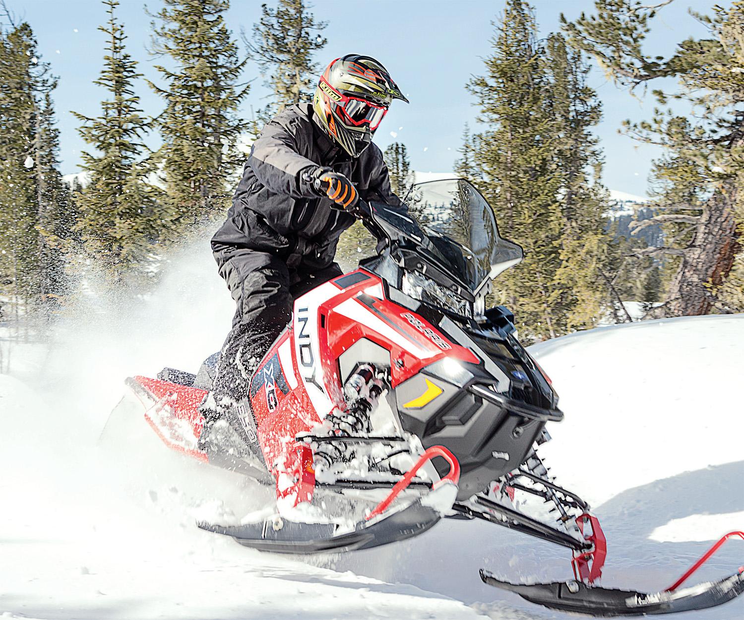 Снегоход Polaris Indy